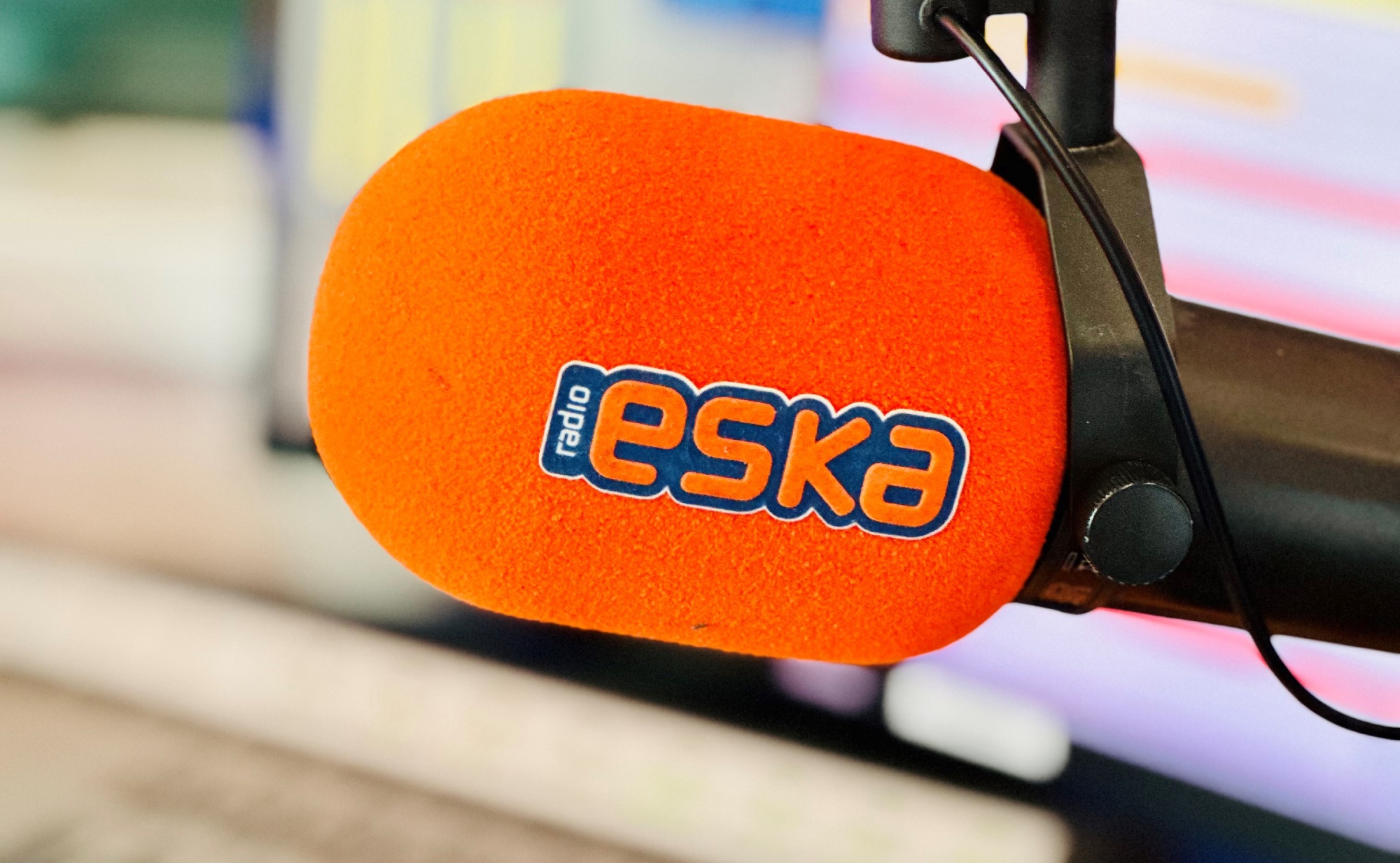 W targecie komercyjnym Radio ESKA zajmuje 2. miejsce w rankingu. Grupa ZPR Media prześcignęła EUROZET